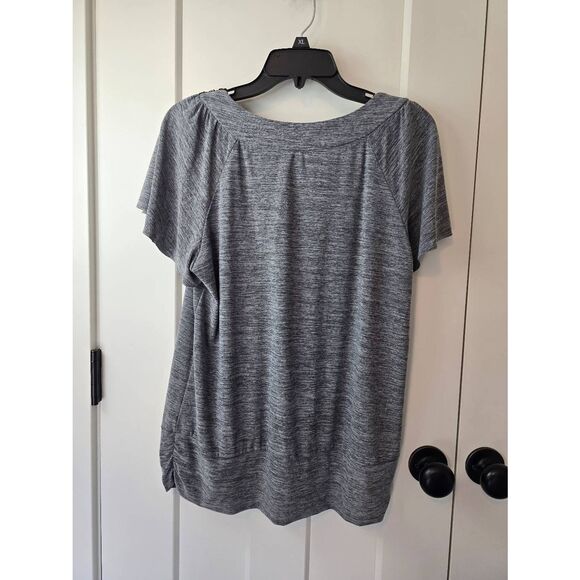 B Design Top Sz XL Gray beaded - Picture 3 of 7